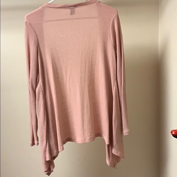 Pink sweater - Picture 2 of 2